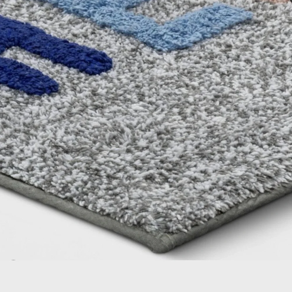 Room Essentials Gray Tufted Hello Bath Rug NWT